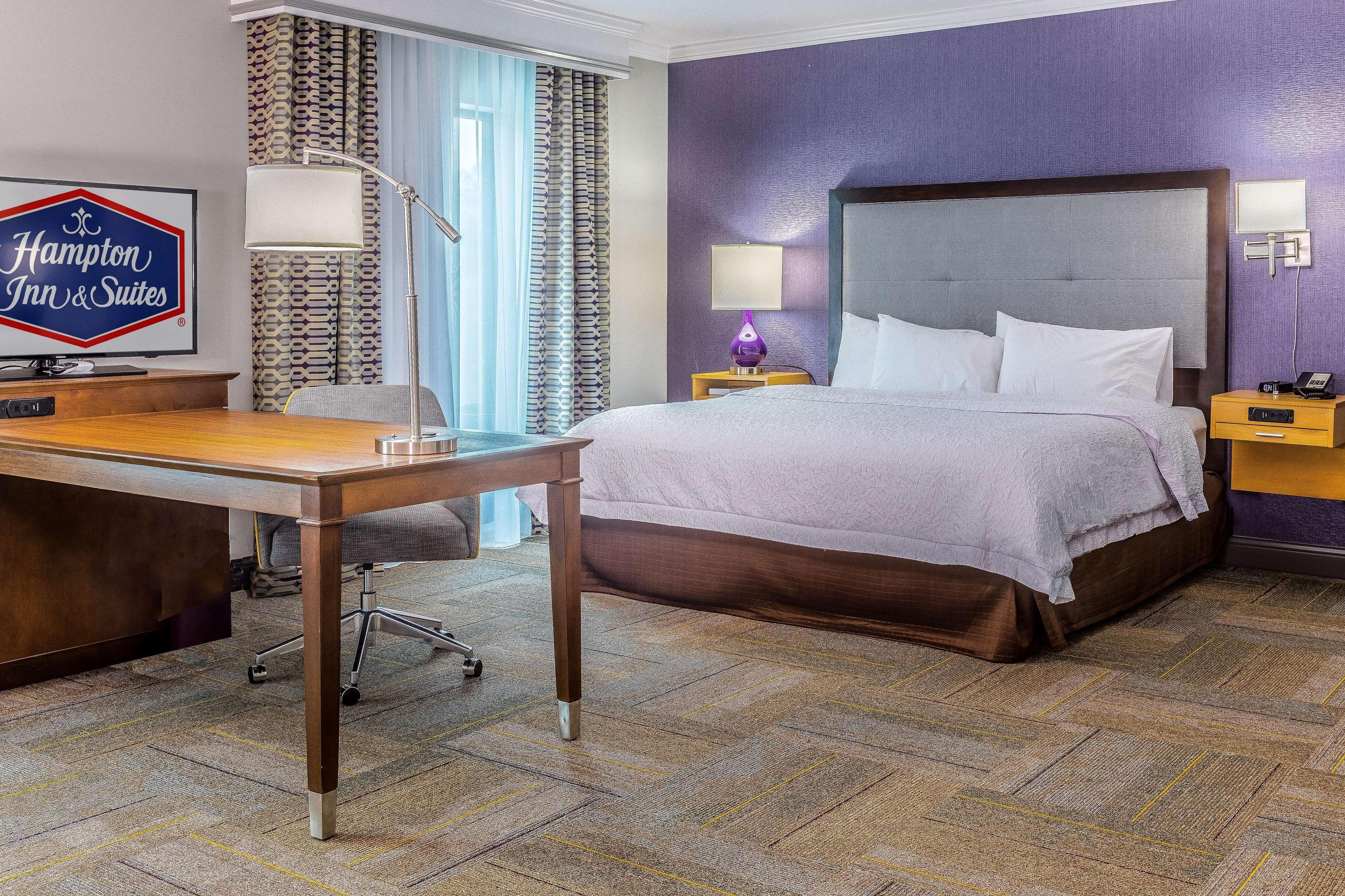 Hampton Inn & Suites ダブリン エクステリア 写真