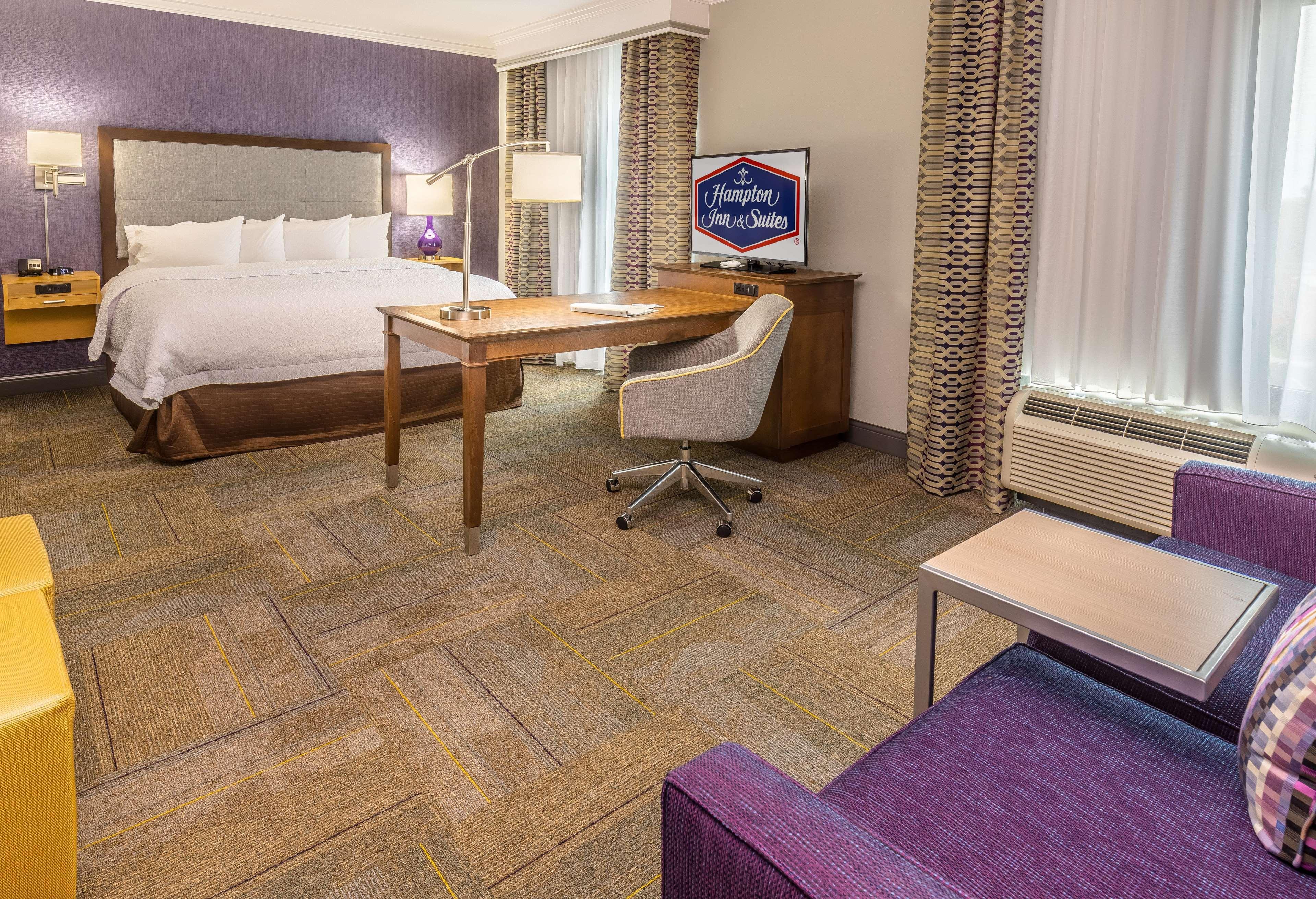 Hampton Inn & Suites ダブリン エクステリア 写真