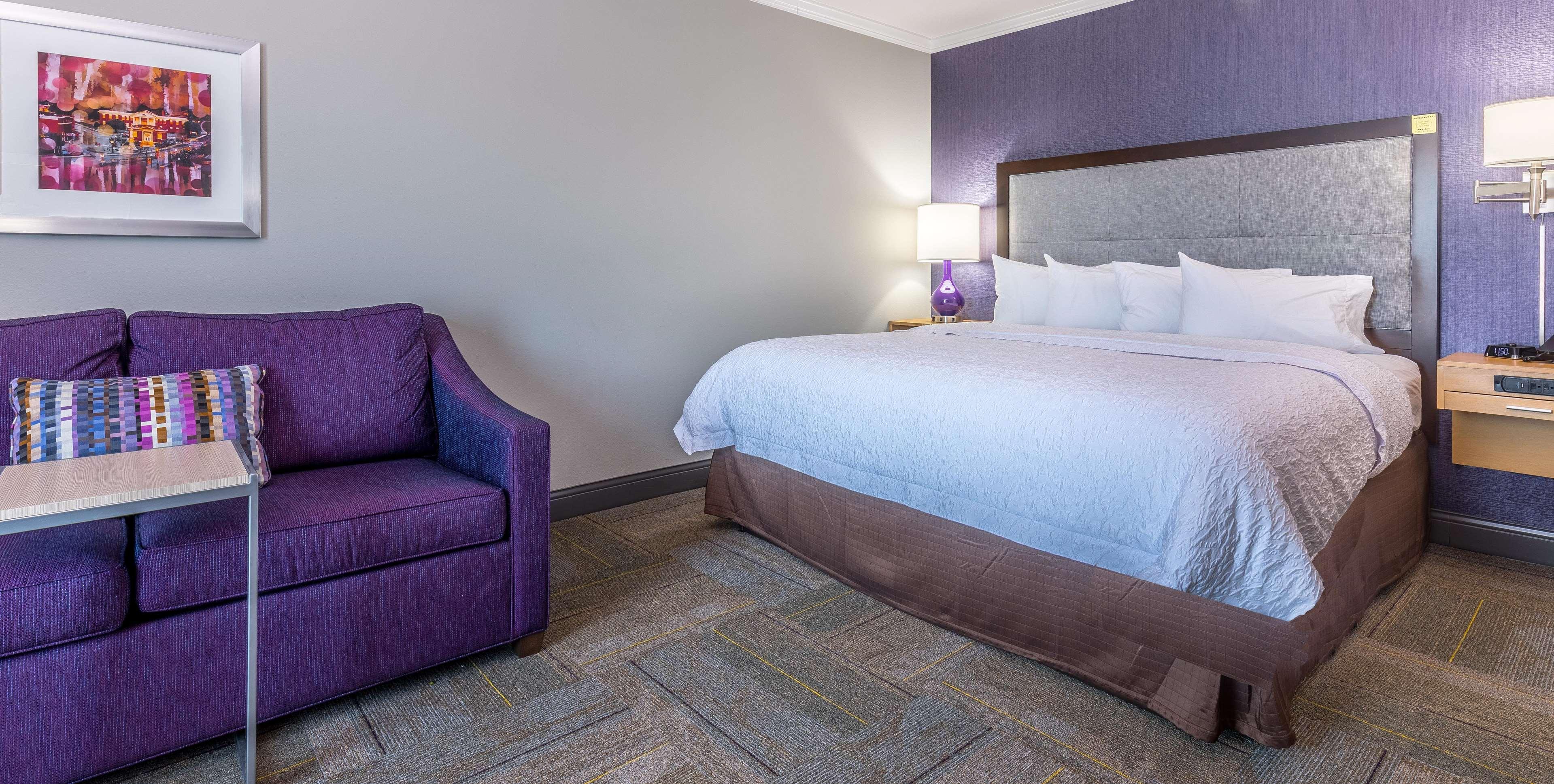 Hampton Inn & Suites ダブリン エクステリア 写真
