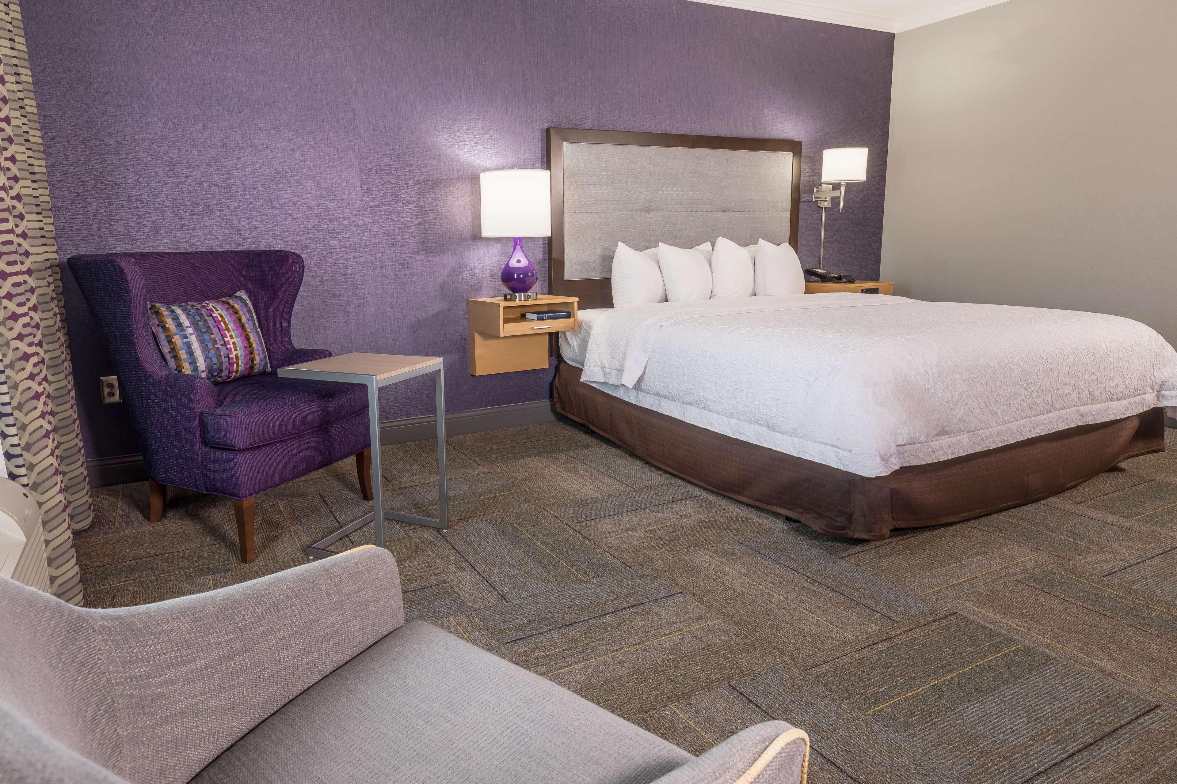Hampton Inn & Suites ダブリン エクステリア 写真