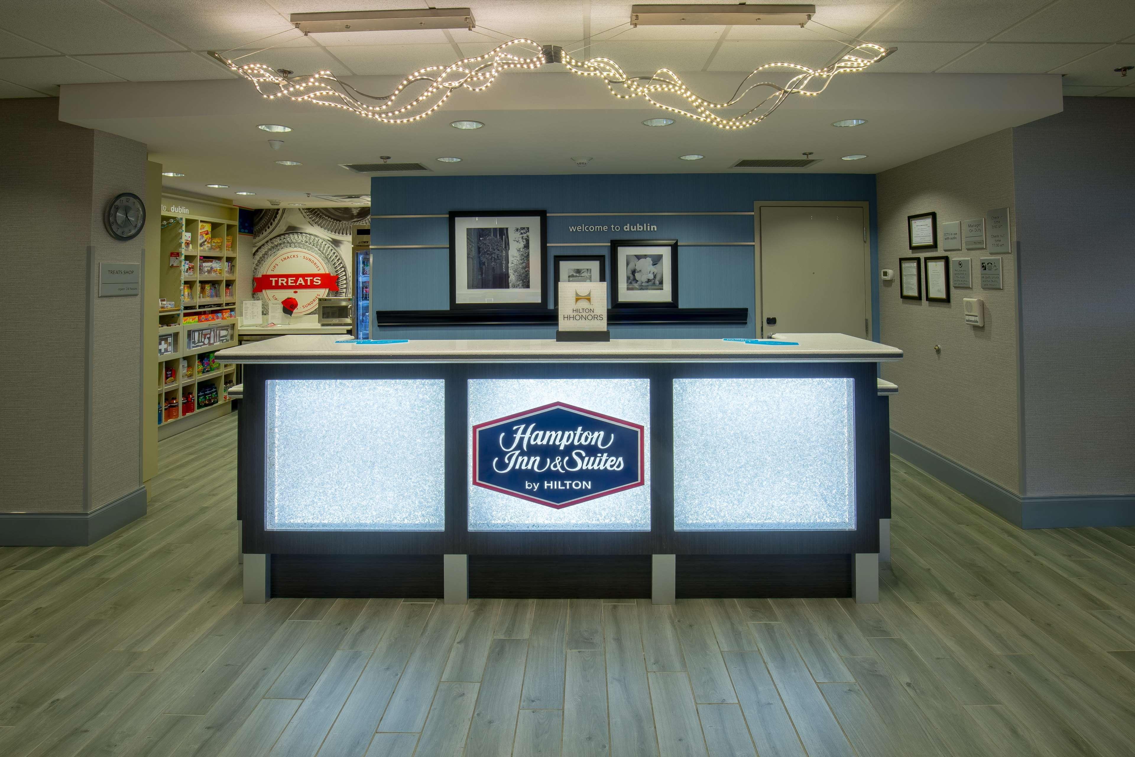 Hampton Inn & Suites ダブリン エクステリア 写真